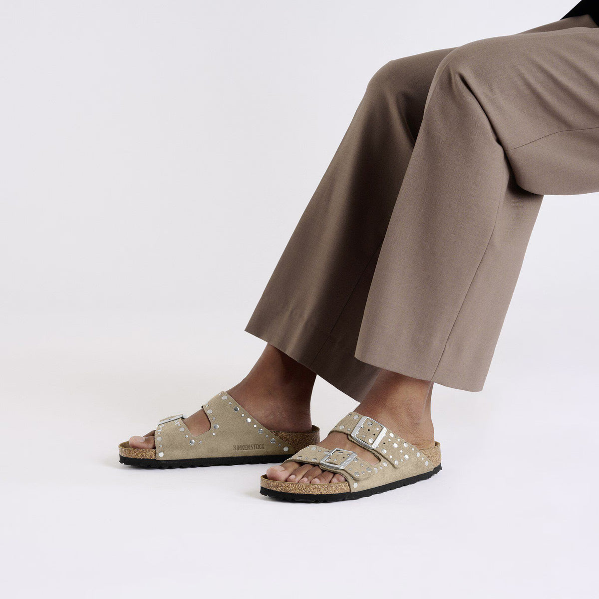 Birkenstock Confortable Arizona Rivet Suède - Taupe