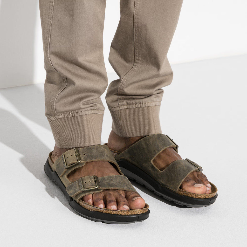 Birkenstock Premium Arizona Crosstown homme Cuir huilé - Faded Khaki